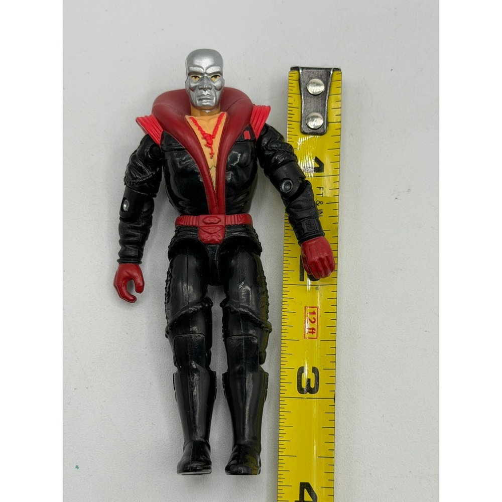 Vintage GI Joe Destro Action Figure 1988 Iron Grenadiers Hasbro 3.75 Inch - Picture 3 of 16